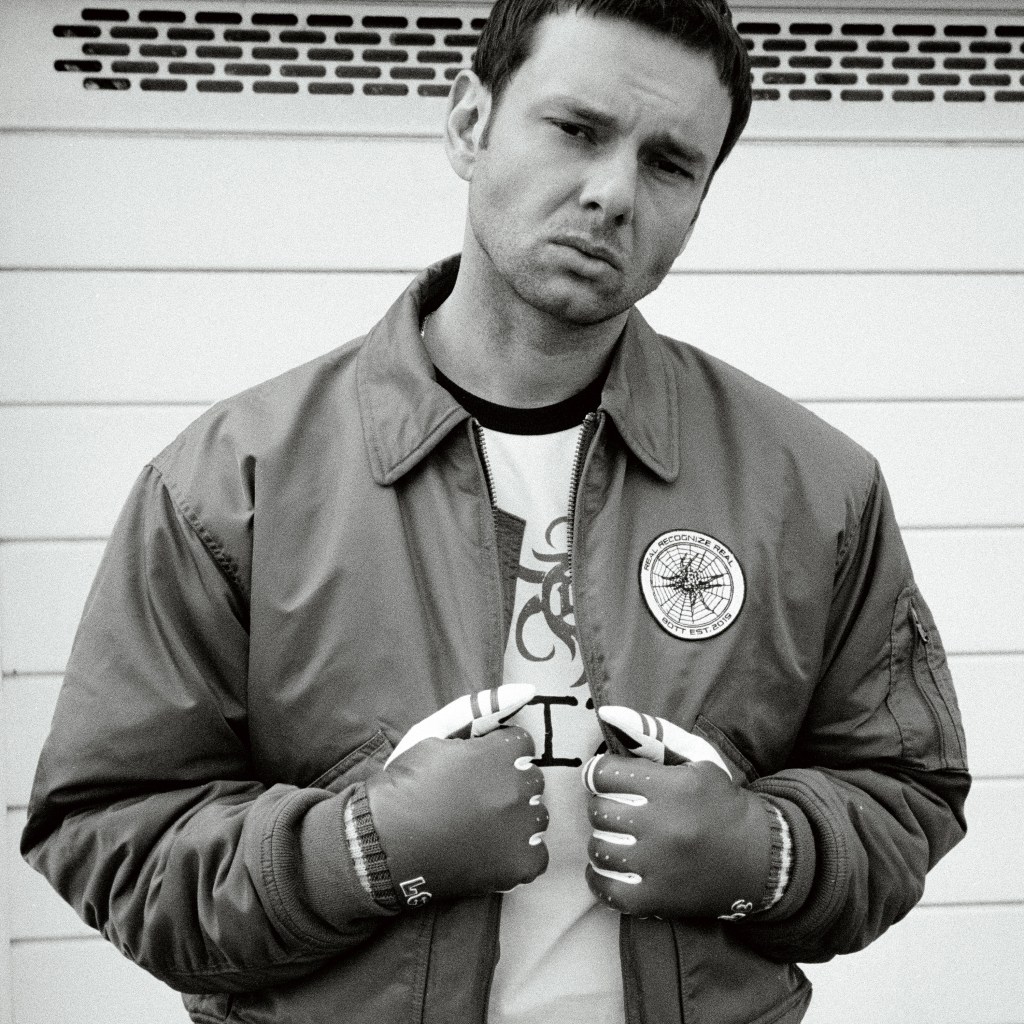 Rubens daje się poznać z zupełnie innej strony w nowym&nbsp;singlu!