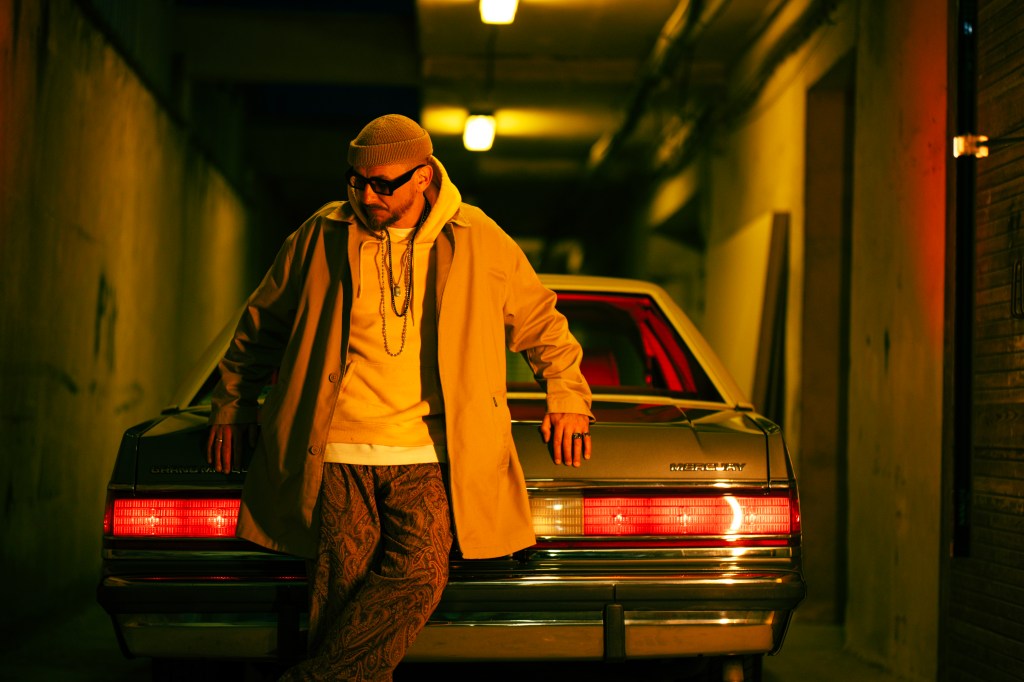 BRK śpiewa. O drodze, którą wybrał, o dążeniu do samego siebie i o tym, po co mu&nbsp;to