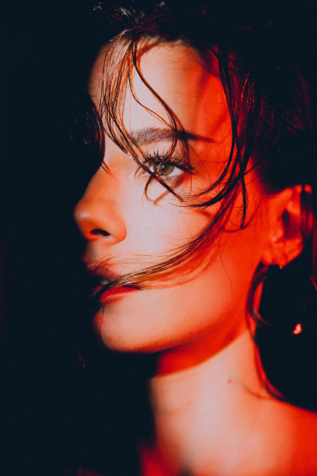 NATALIA SZROEDER i jej nocne opowieści. Nowy, studyjny album “REM” już&nbsp;dostępny