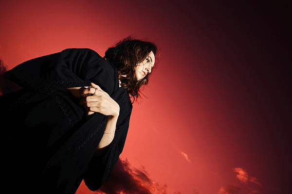 Maja Laura Jaryczewska z premierą mini-albumu “Czerwone&nbsp;Słońce”