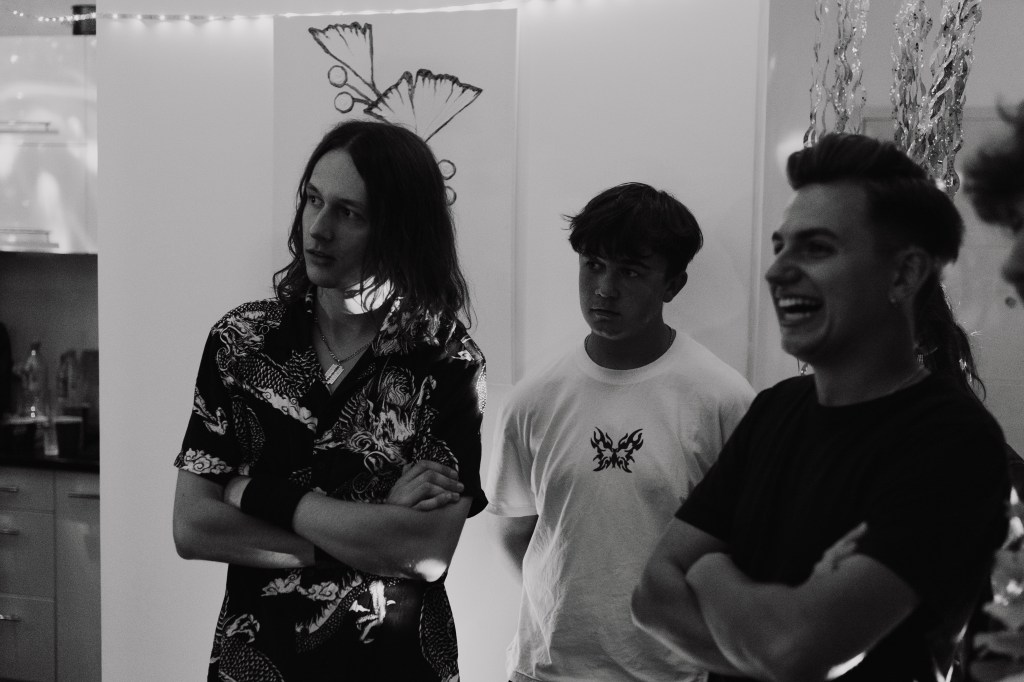 DESTINY zapowiadają kolejny album singlem LOVER&nbsp;NO.23