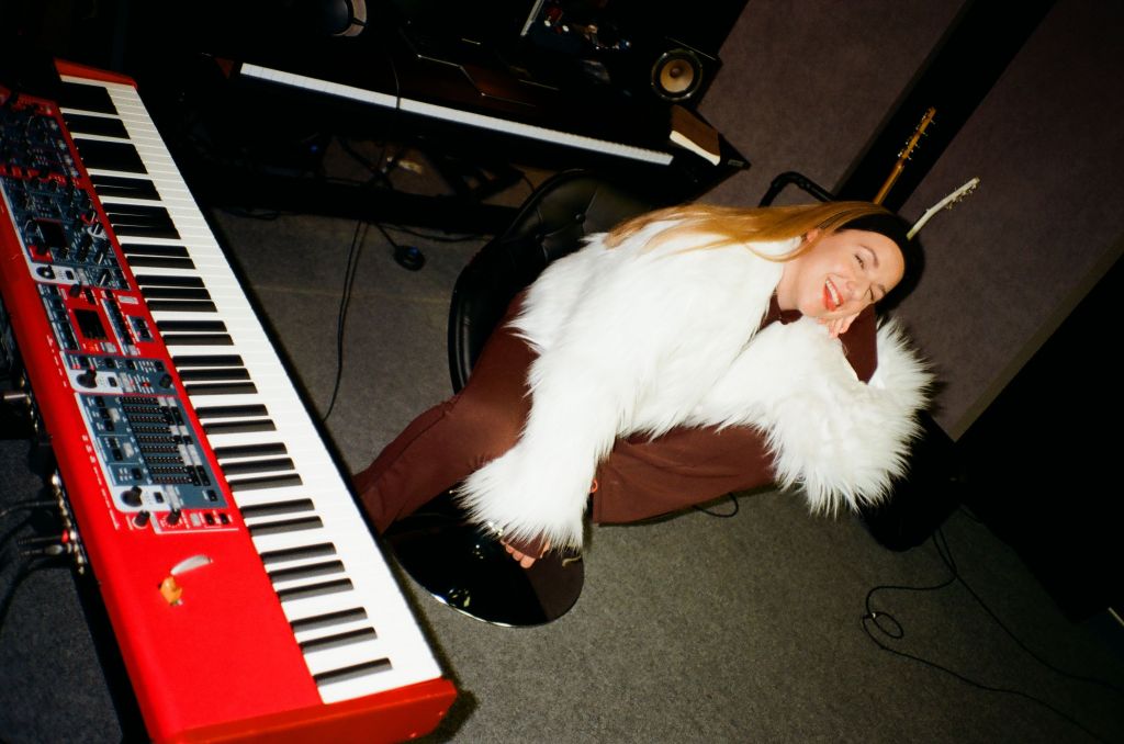 Świąteczna propozycja od PAULI ROMY – “I tak do Was dojadę” już dostępne&nbsp;wszędzie!