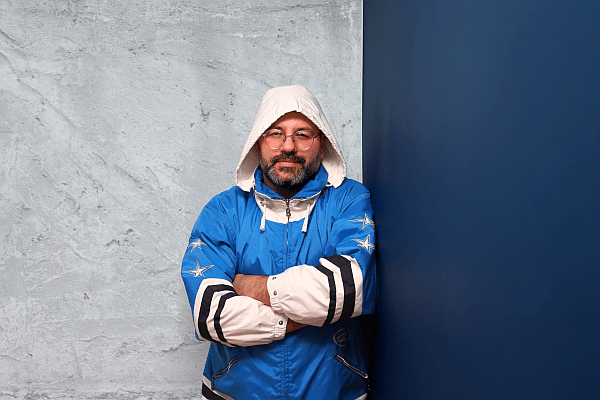 Bartosz Słatyński zaprasza do lektury “Liliowa Love&nbsp;Letters”